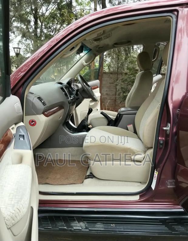 Toyota Land Cruiser Prado 2005 Maroon