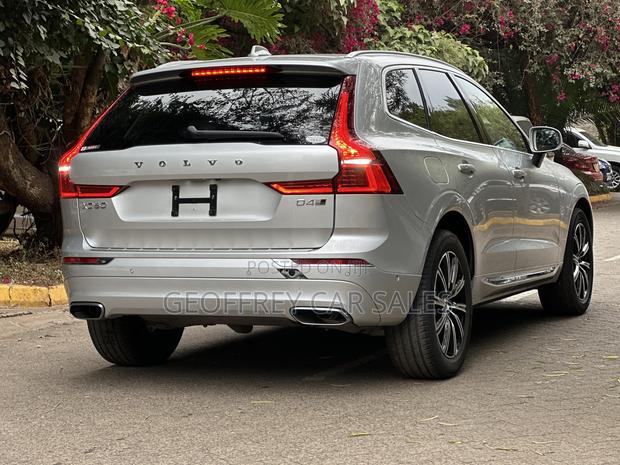 Volvo XC60 2020 Silver