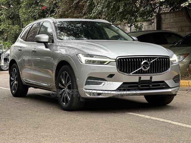 Volvo XC60 2020 Silver