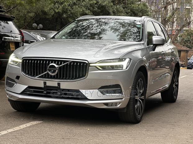 Volvo XC60 2020 Silver