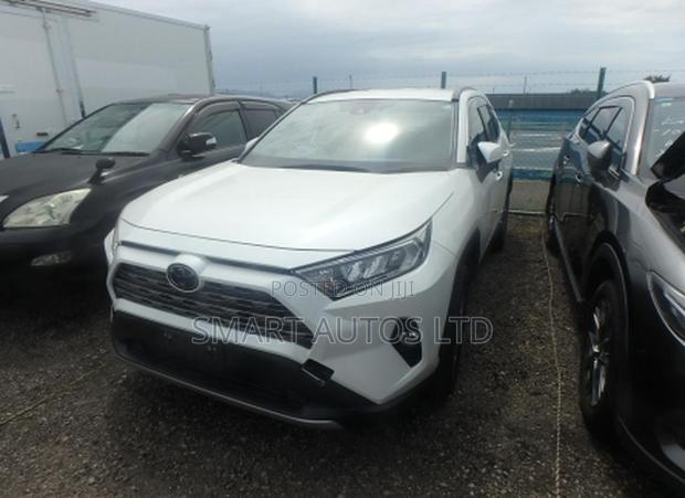 Toyota RAV4 2020 Pearl
