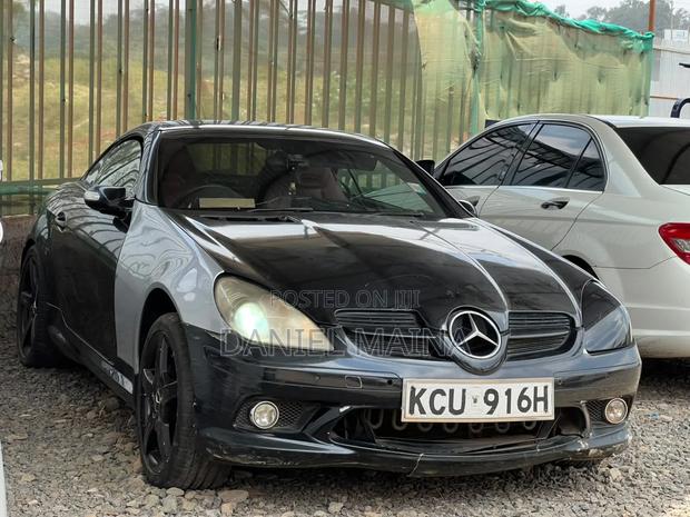 Mercedes-Benz SLK-Class 2012 Black