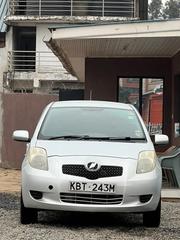 Toyota Vitz 2005 Silver for sale