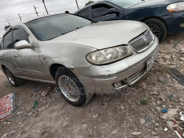 Nissan Sunny 2006 Silver