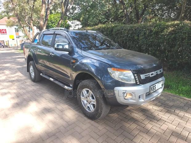 Ford Ranger Wildtrak 2012 Blue