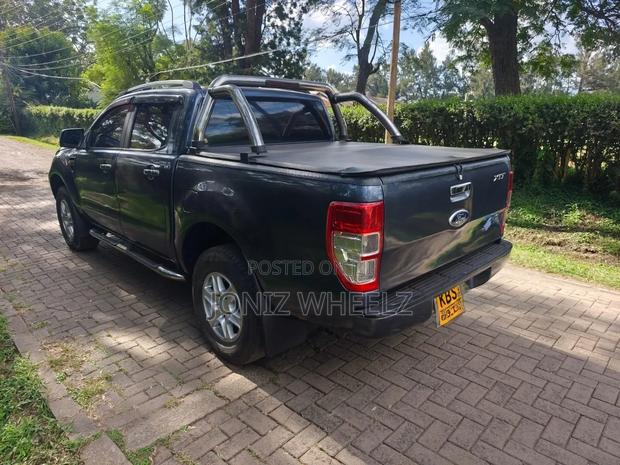 Ford Ranger Wildtrak 2012 Blue