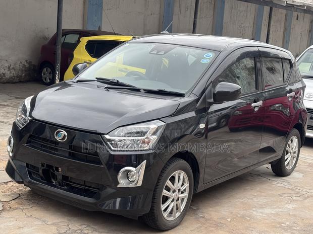 Daihatsu Mira 2019 Black