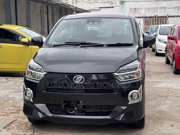 Daihatsu Mira 2019 Black