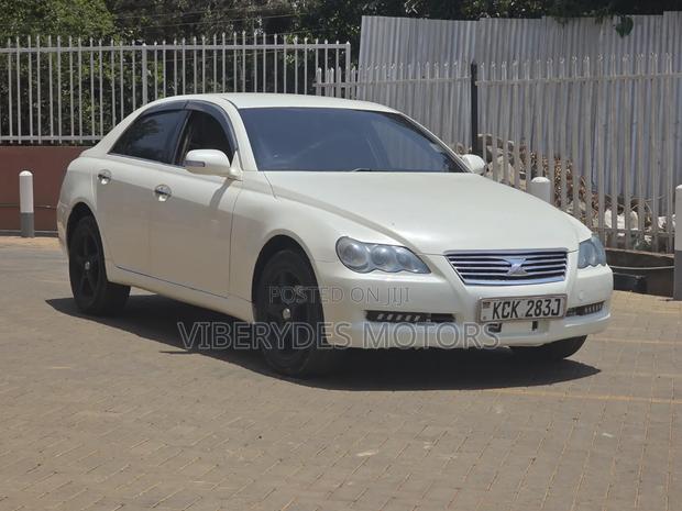Toyota Mark X 2009 White