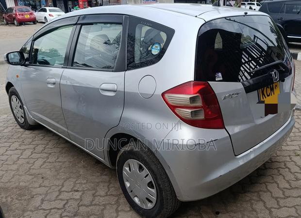 Honda Fit 2011 Silver