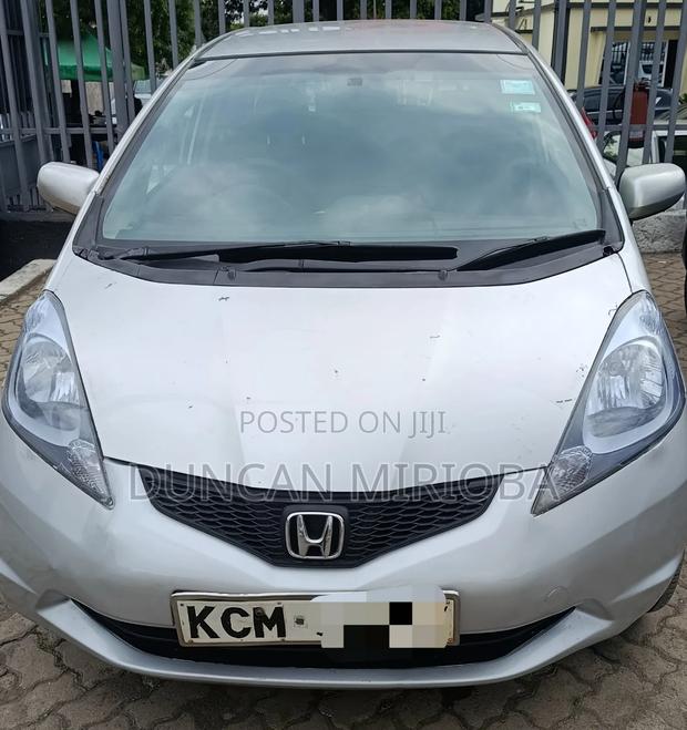 Honda Fit 2011 Silver
