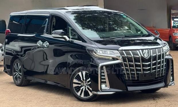 Toyota Alphard 2019 Black