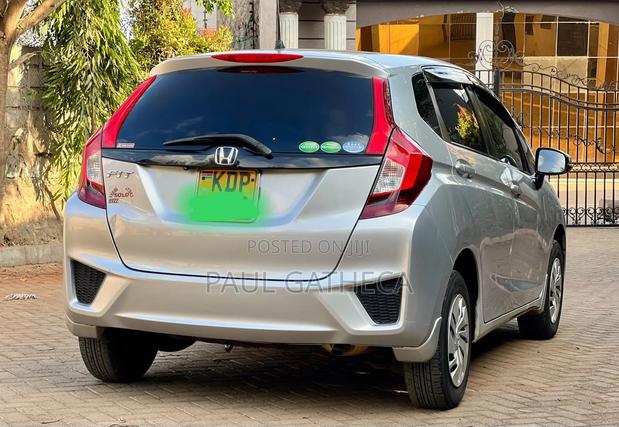 Honda Fit 2016 Silver