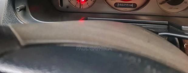 Toyota Corolla 2000 White