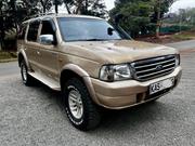 Ford Everest 2004 Gold for sale