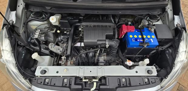 Mitsubishi Mirage 2019 Silver