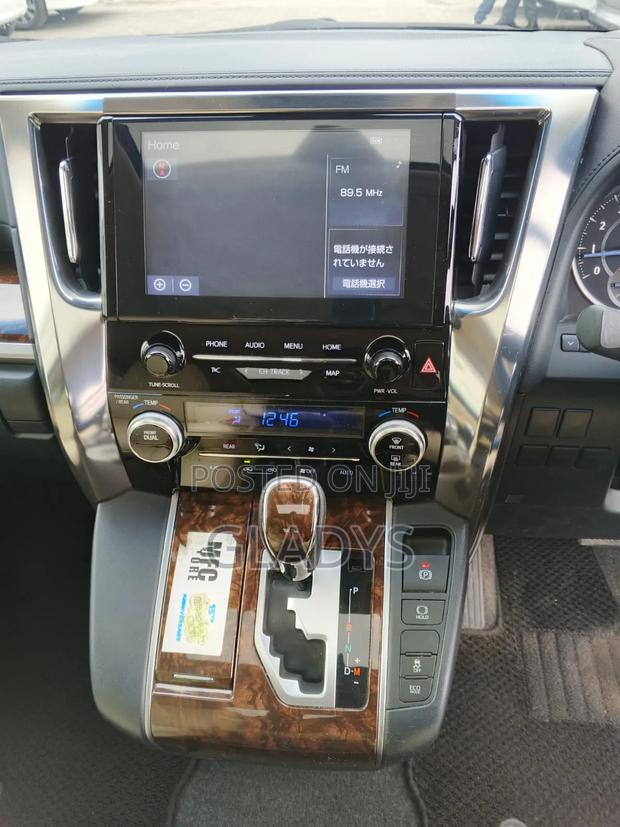 Toyota Alphard 2020 Black