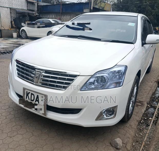 Toyota Premio 2014 Off white