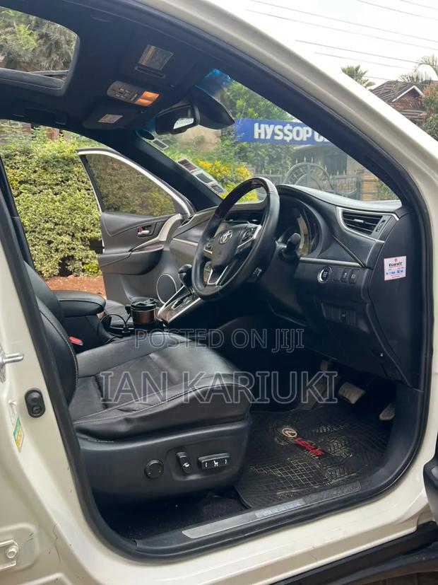Toyota Harrier 2013 White