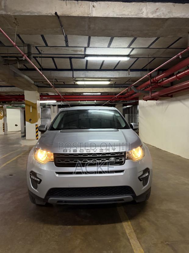 Land Rover Discovery Sport 2019 Silver