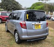 Toyota Ractis 2006 Gray for sale