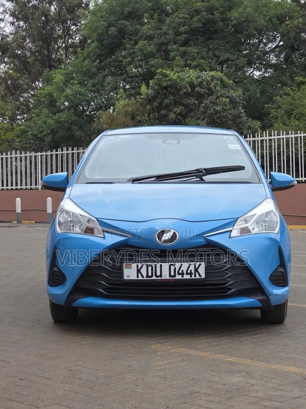 Toyota Vitz 2018 Blue