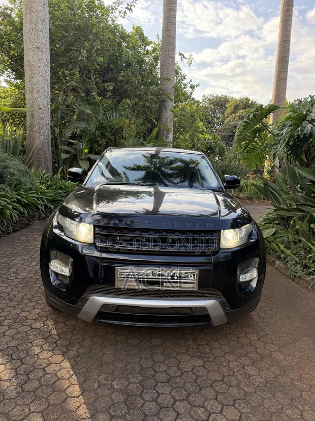 Land Rover Range Rover Evoque Dynamic 4dr SUV AWD (2.0L 4cyl Turbo 9A)