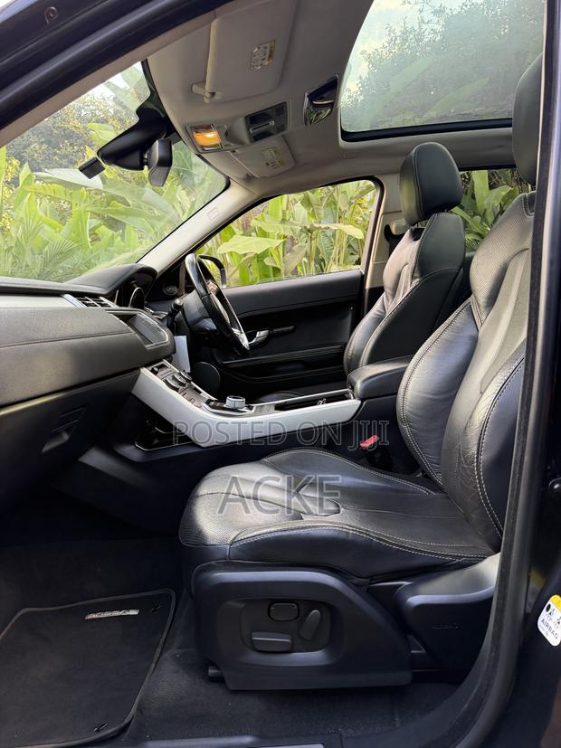 Land Rover Range Rover Evoque Dynamic 4dr SUV AWD (2.0L 4cyl Turbo 9A)