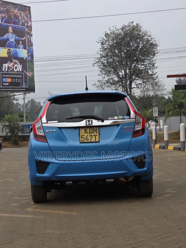 Honda Fit 2016