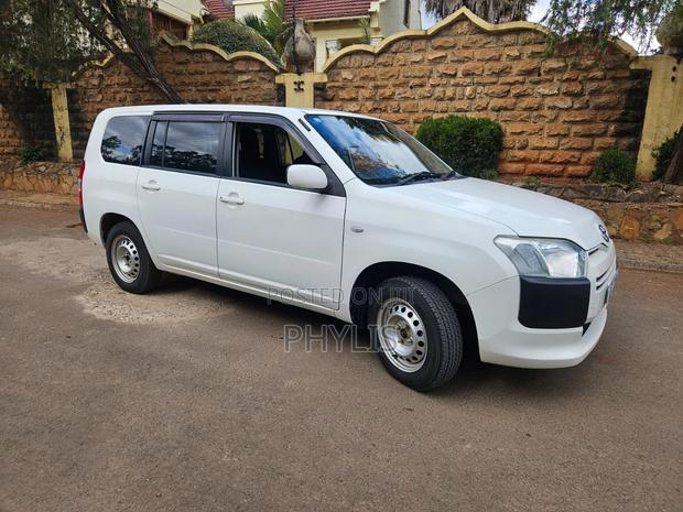 Toyota Probox 1.5 GL 4WD 2020 White