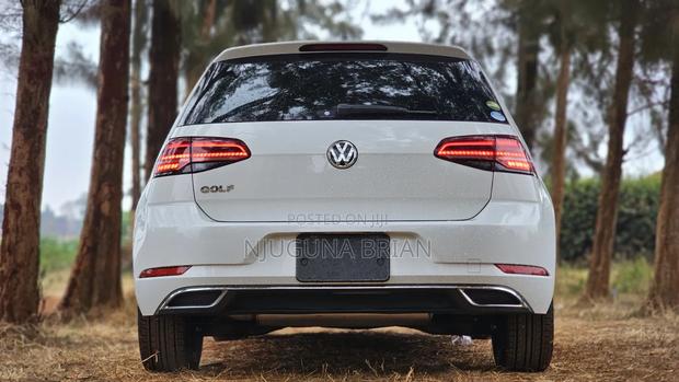 Volkswagen Golf 1.4T S FWD 2019 White