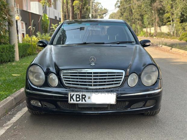 Mercedes-Benz E240 2004 Black