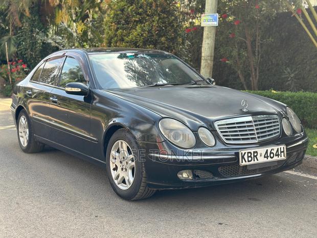 Mercedes-Benz E240 2004 Black