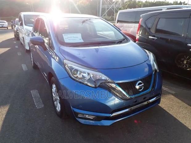 Nissan Note 1.2 Hybrid 2019 Blue
