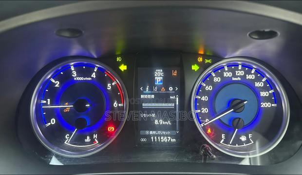 Toyota Hilux 2018 Black