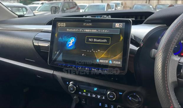 Toyota Hilux 2018 Black