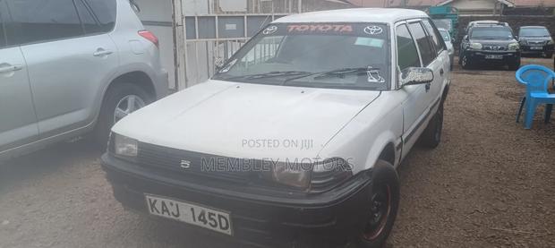 Toyota Corolla Station Wagon 1994 White