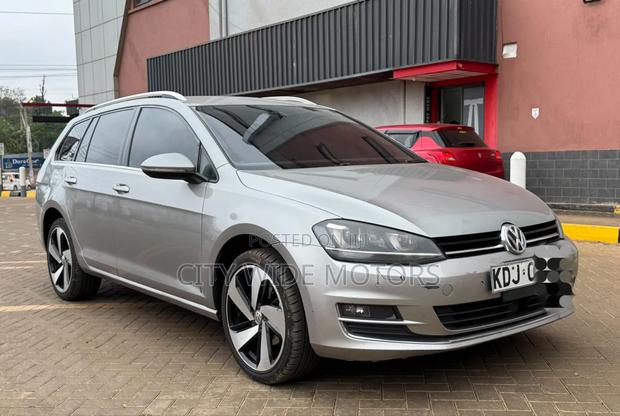 Volkswagen Golf 2015 Silver