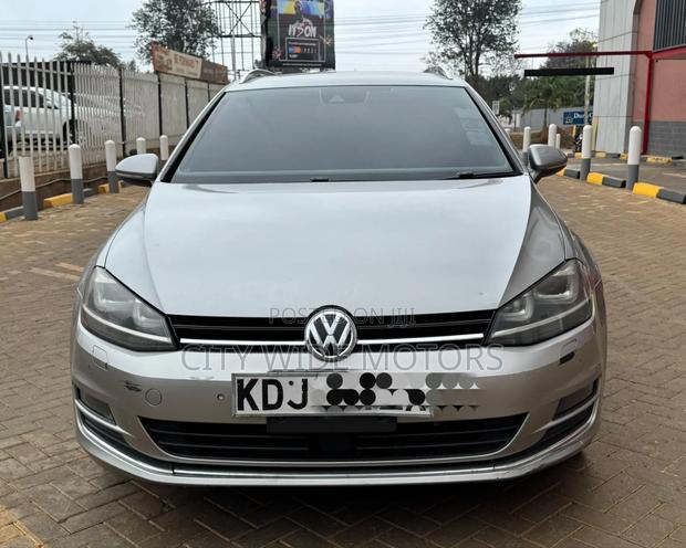 Volkswagen Golf 2015 Silver