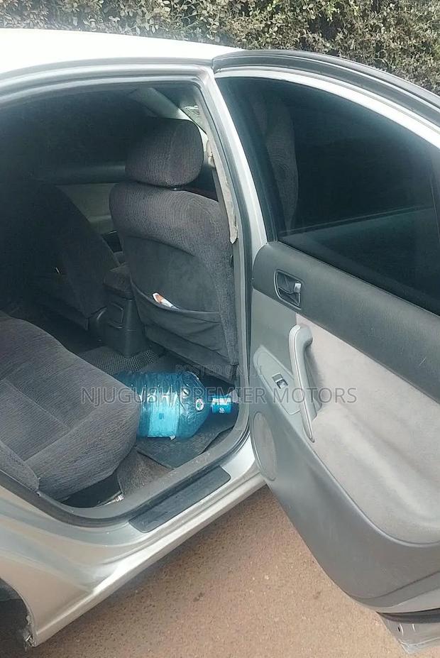 Toyota Premio 2004 Silver