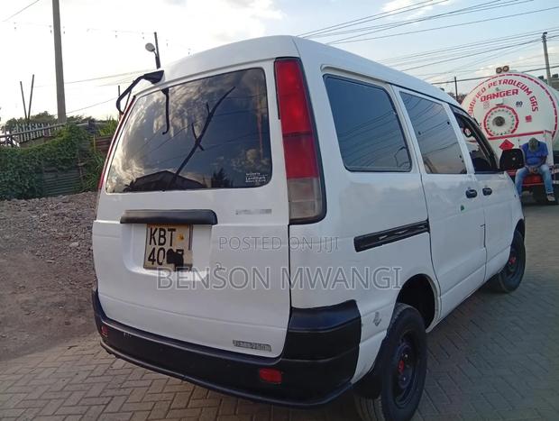 Toyota TownAce 2005 White
