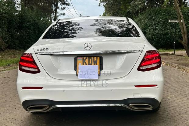 Mercedes-Benz E200 2018 White