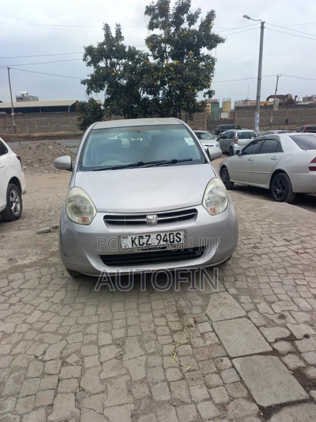 Toyota Passo 1.0 AWD 2012 Silver