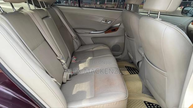 Toyota Premio 2013 Burgundy