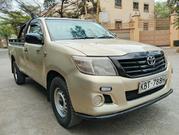 Toyota Hilux 2012 Gold for sale