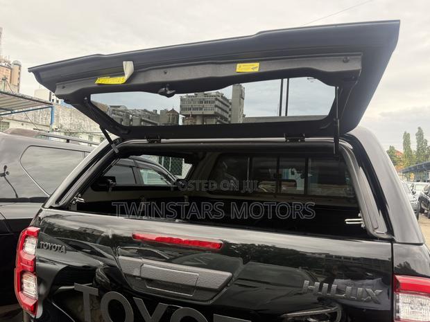 Toyota Hilux Revo Double Cab Deisel 2.4 AWD 2021 Matt Black