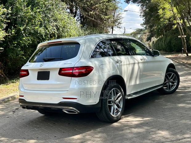 Mercedes-Benz GLC-Class 2018 White