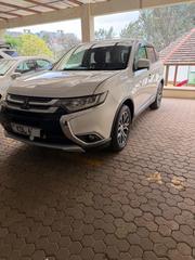 Mitsubishi Outlander 2015 White for sale