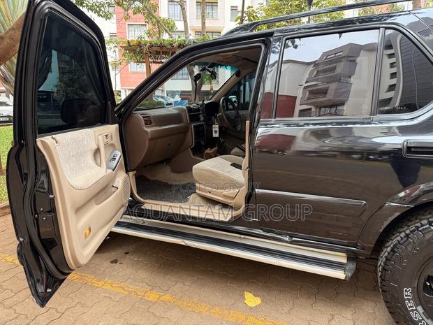 Isuzu Rodeo 3.5 L S 4WD 2004 Black