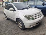 Toyota IST 2005 White for sale